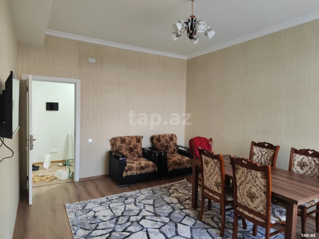 Kirayə verilir 3 otaqlı yeni tikili 85 m²