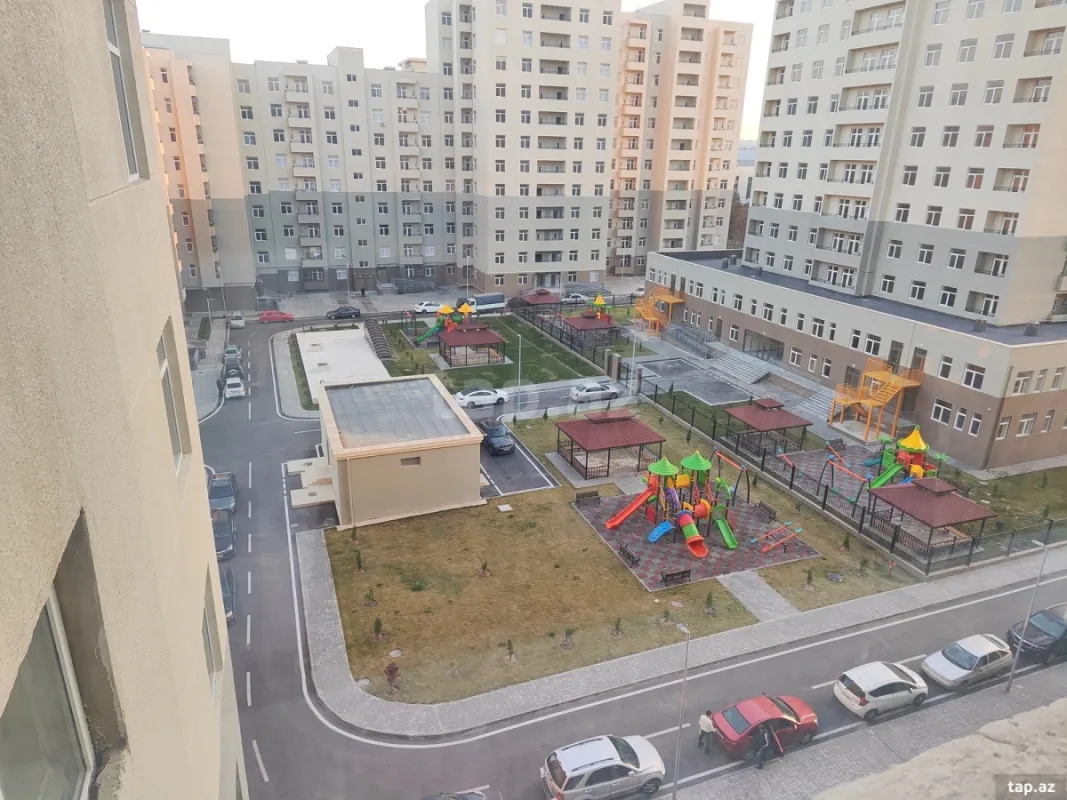 Kirayə verilir 3 otaqlı yeni tikili 85 m²
