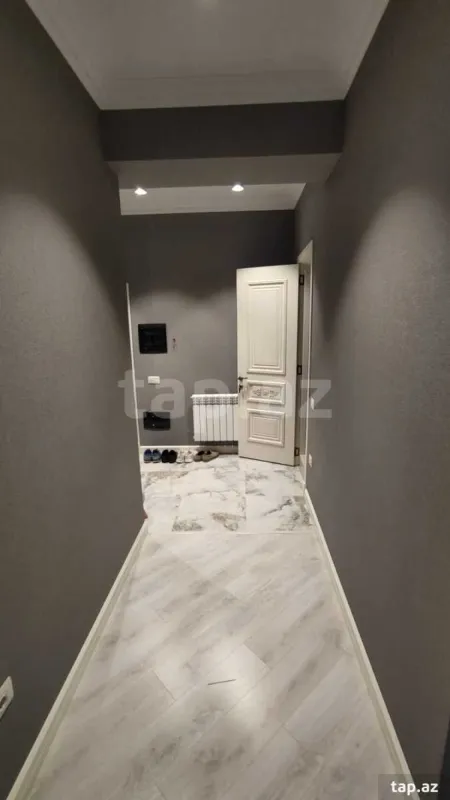 Satılır 3 otaqlı yeni tikili 80 m²