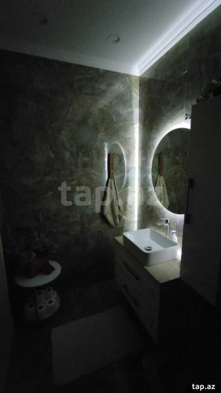 Satılır 3 otaqlı yeni tikili 80 m²