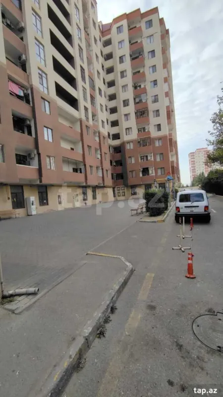 Satılır 3 otaqlı yeni tikili 80 m²