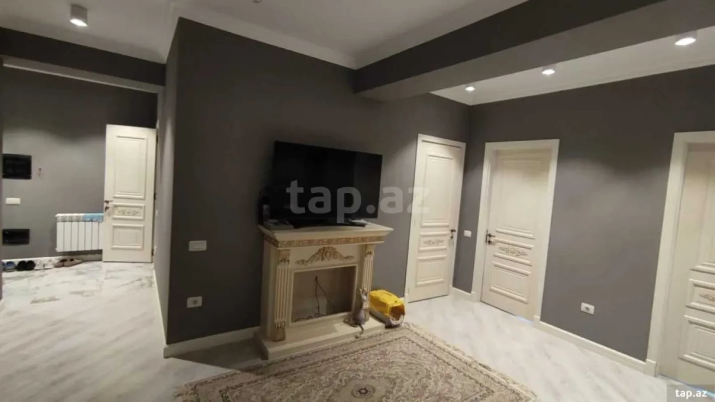 Satılır 3 otaqlı yeni tikili 80 m²
