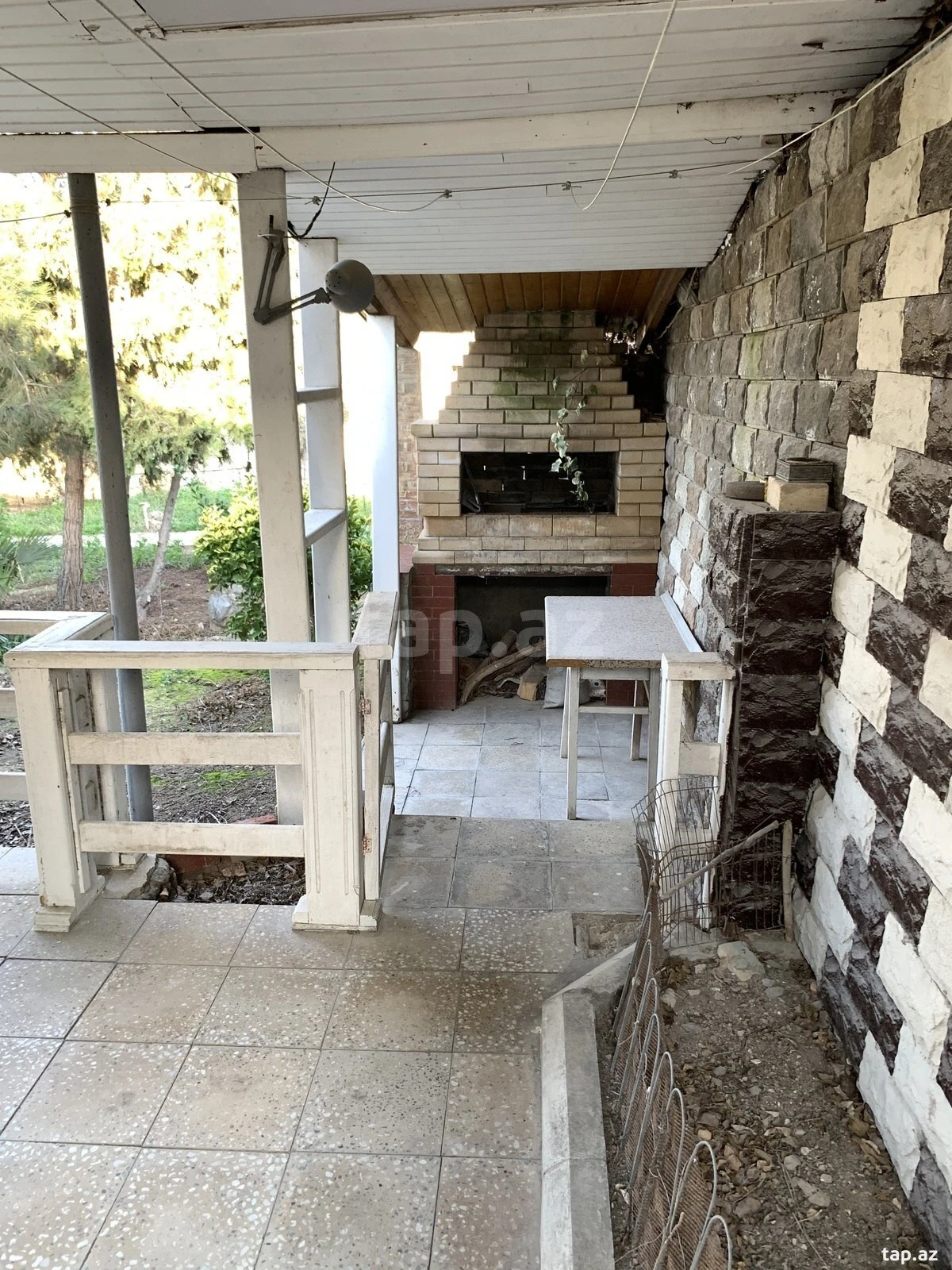 Satılır 4 otaqlı həyət evi