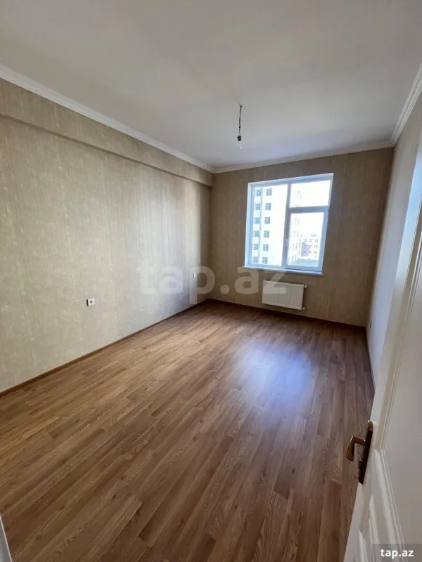 Kirayə verilir 3 otaqlı yeni tikili 77 m²