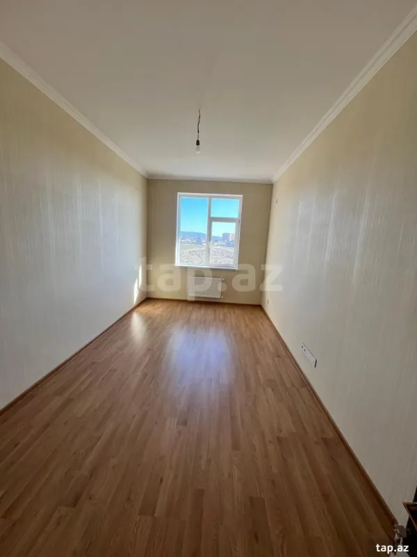 Kirayə verilir 3 otaqlı yeni tikili 77 m²