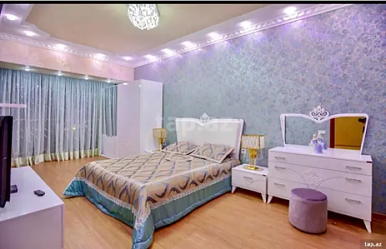 Kirayə verilir 4 otaqlı yeni tikili 185 m²