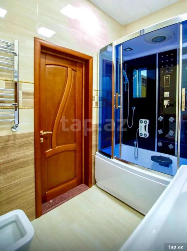 Kirayə verilir 4 otaqlı yeni tikili 185 m²