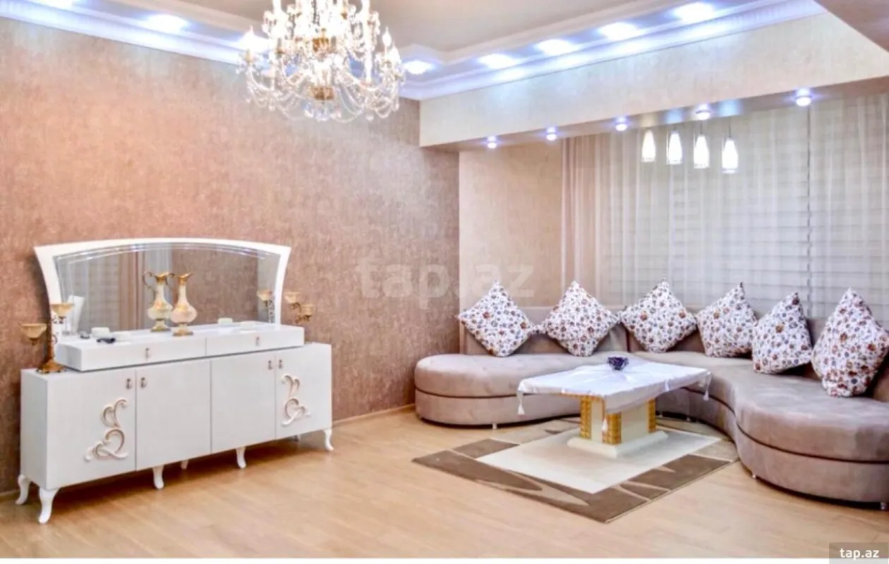 Kirayə verilir 4 otaqlı yeni tikili 185 m²
