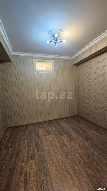 Satılır 3 otaqlı yeni tikili 83 m²