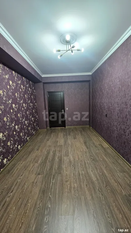 Satılır 3 otaqlı yeni tikili 83 m²