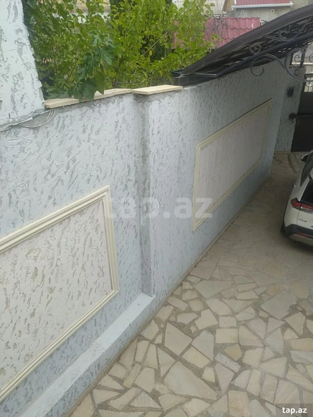 Satılır 6 otaqlı həyət evi 180 m²