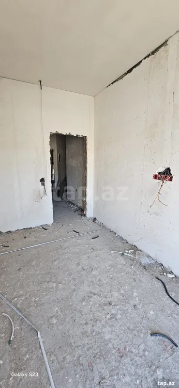 Satılır 1 otaqlı mənzil 55 m²