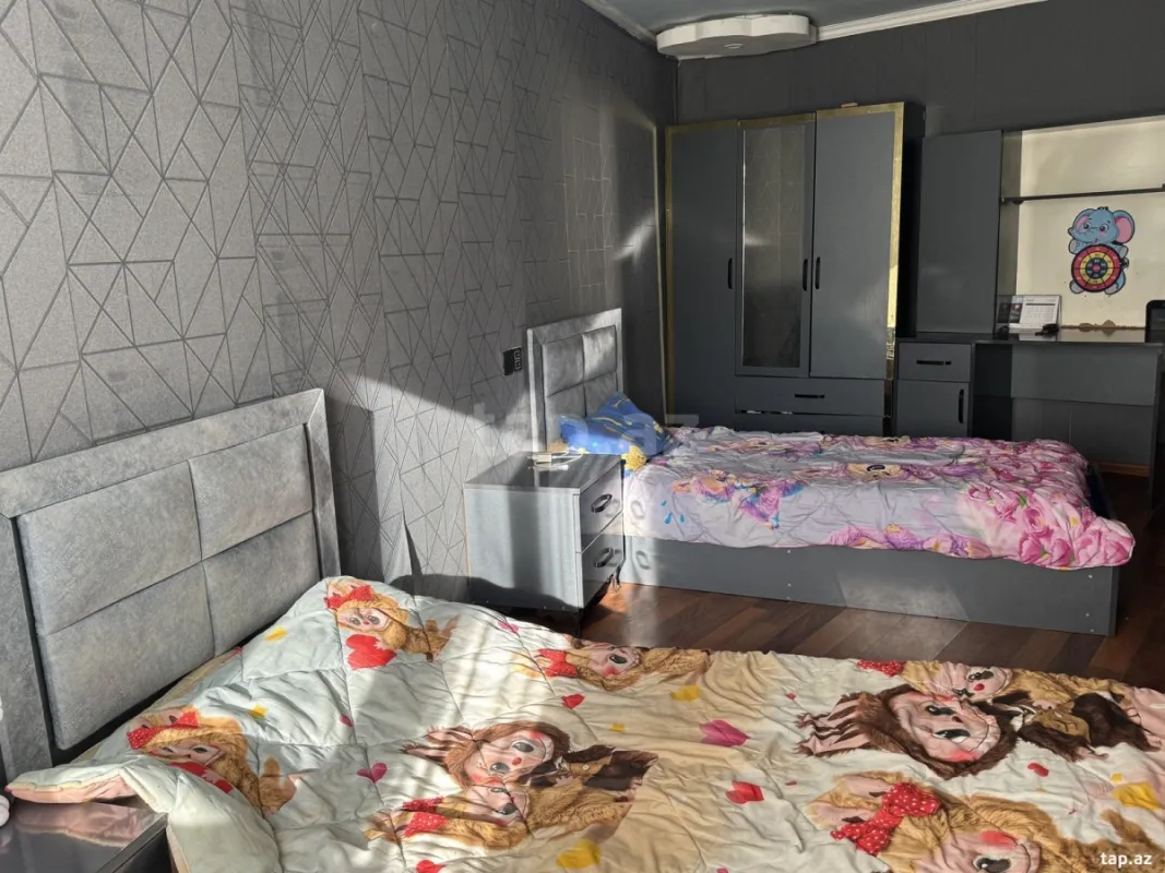 Satılır 4 otaqlı həyət evi