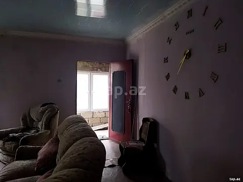 Satılır 3 otaqlı həyət evi 100 m²