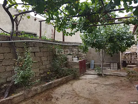 Satılır 3 otaqlı həyət evi 100 m²