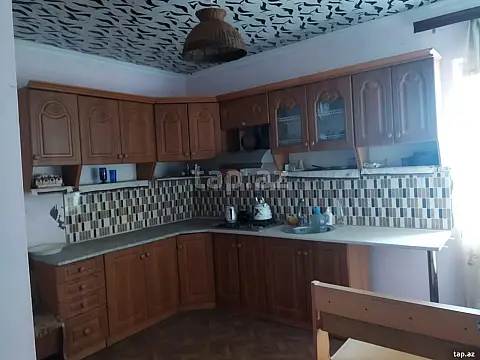 Satılır 3 otaqlı həyət evi 100 m²