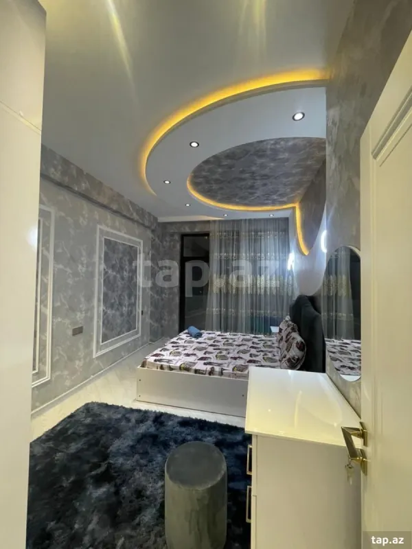 Kirayə verilir 2 otaqlı yeni tikili 100 m²