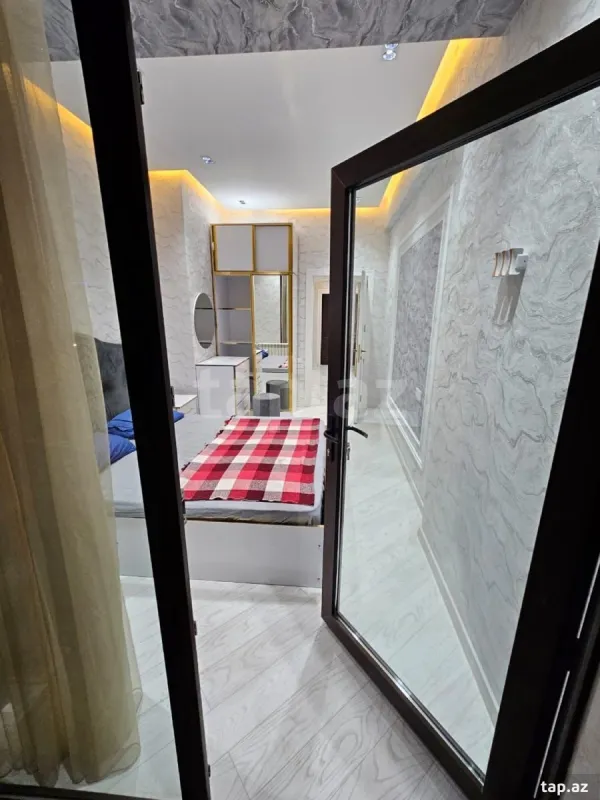 Kirayə verilir 2 otaqlı yeni tikili 100 m²