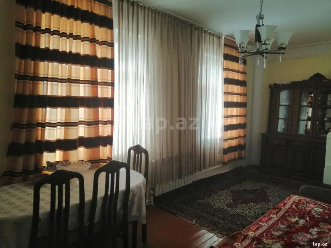 Satılır 3 otaqlı həyət evi