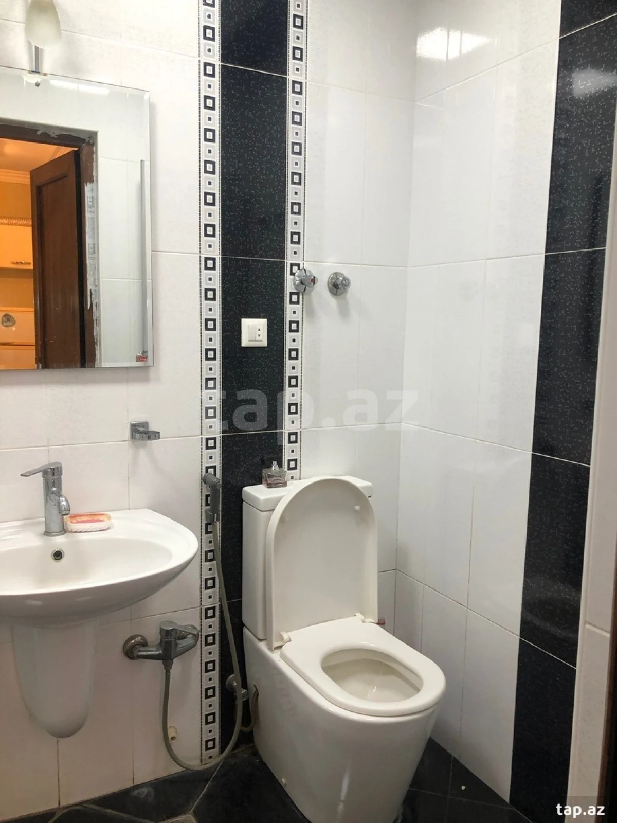 Kirayə verilir 2 otaqlı yeni tikili 55 m²