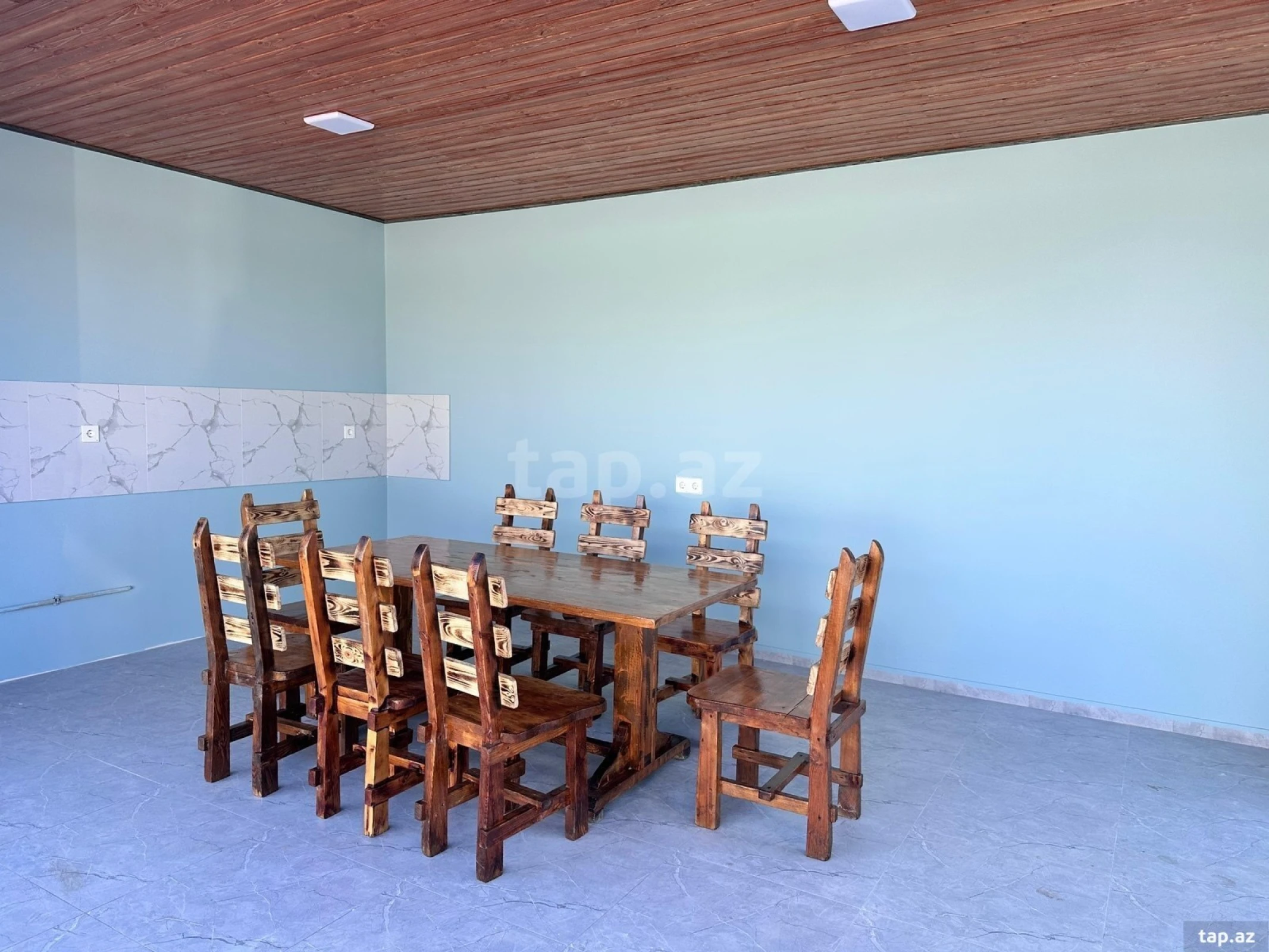 Kirayə verilir 4 otaqlı həyət evi