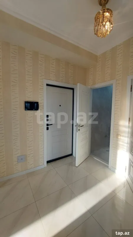 Satılır 3 otaqlı yeni tikili 91 m²