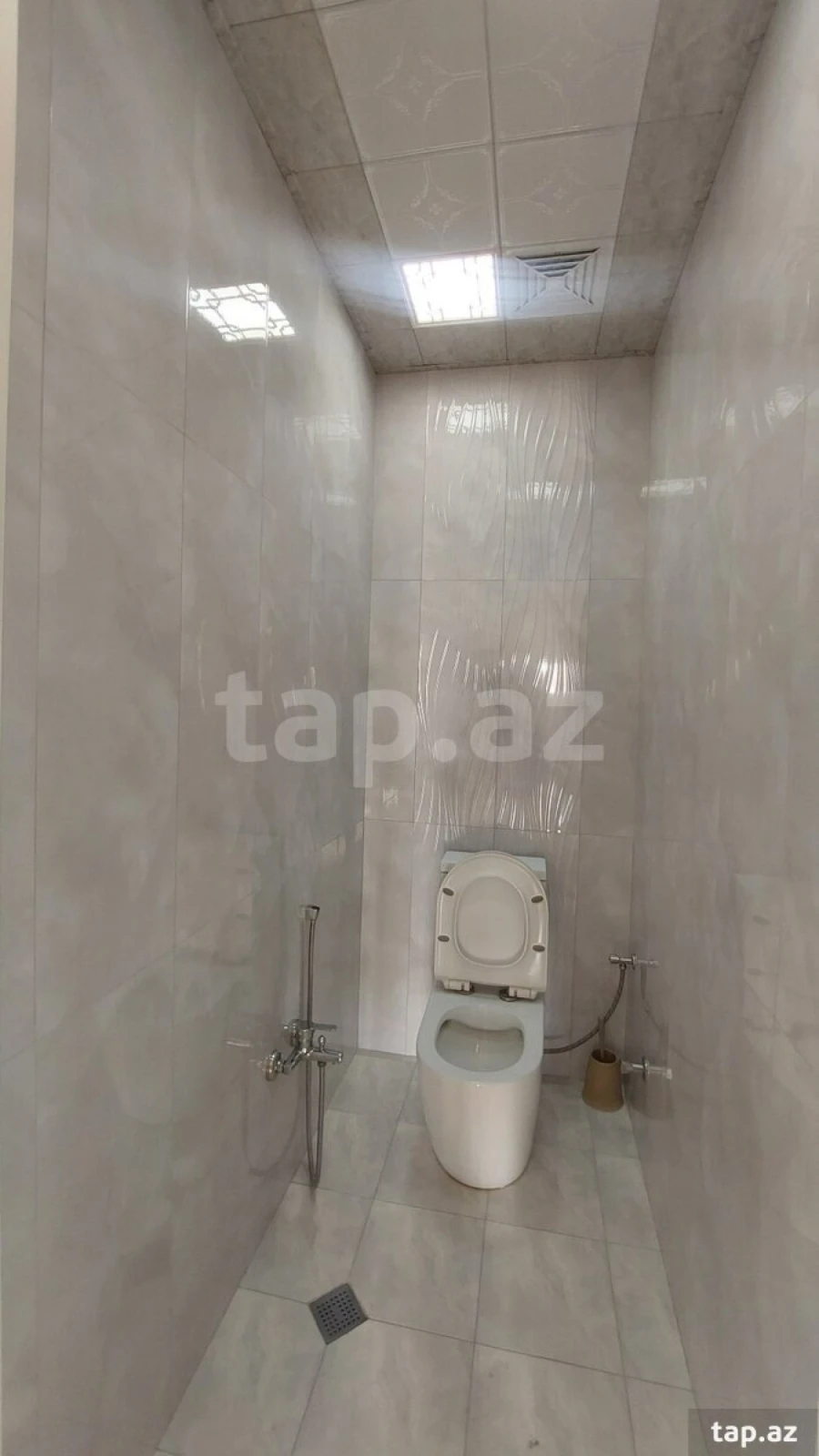 Satılır 3 otaqlı yeni tikili 91 m²