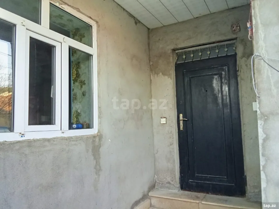 Satılır 3 otaqlı həyət evi 100 m²