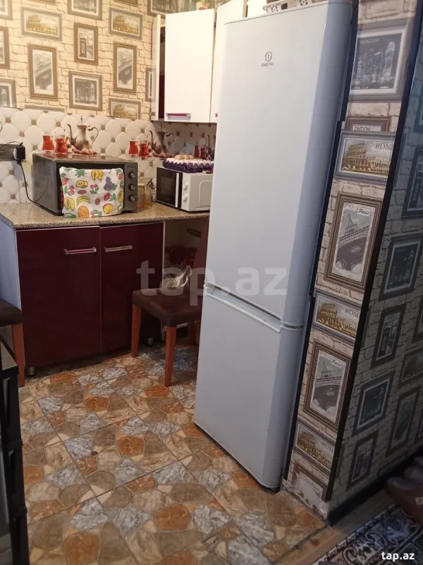 Satılır 3 otaqlı həyət evi 100 m²