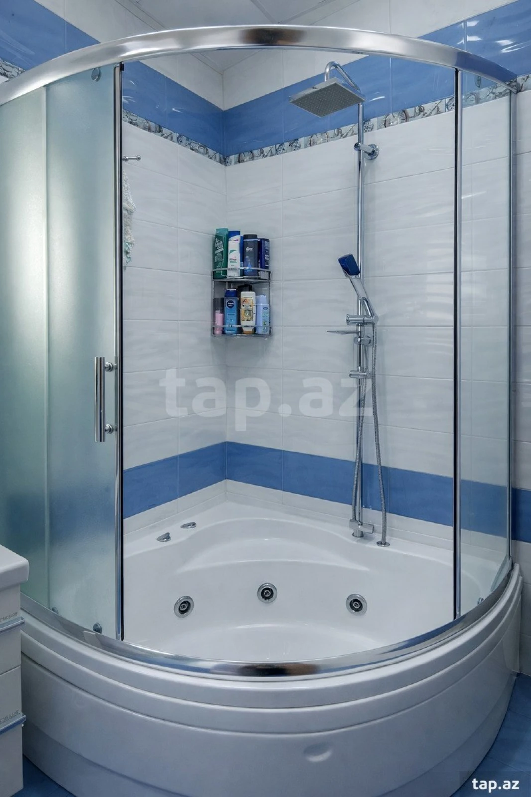 Satılır 3 otaqlı yeni tikili 102 m²