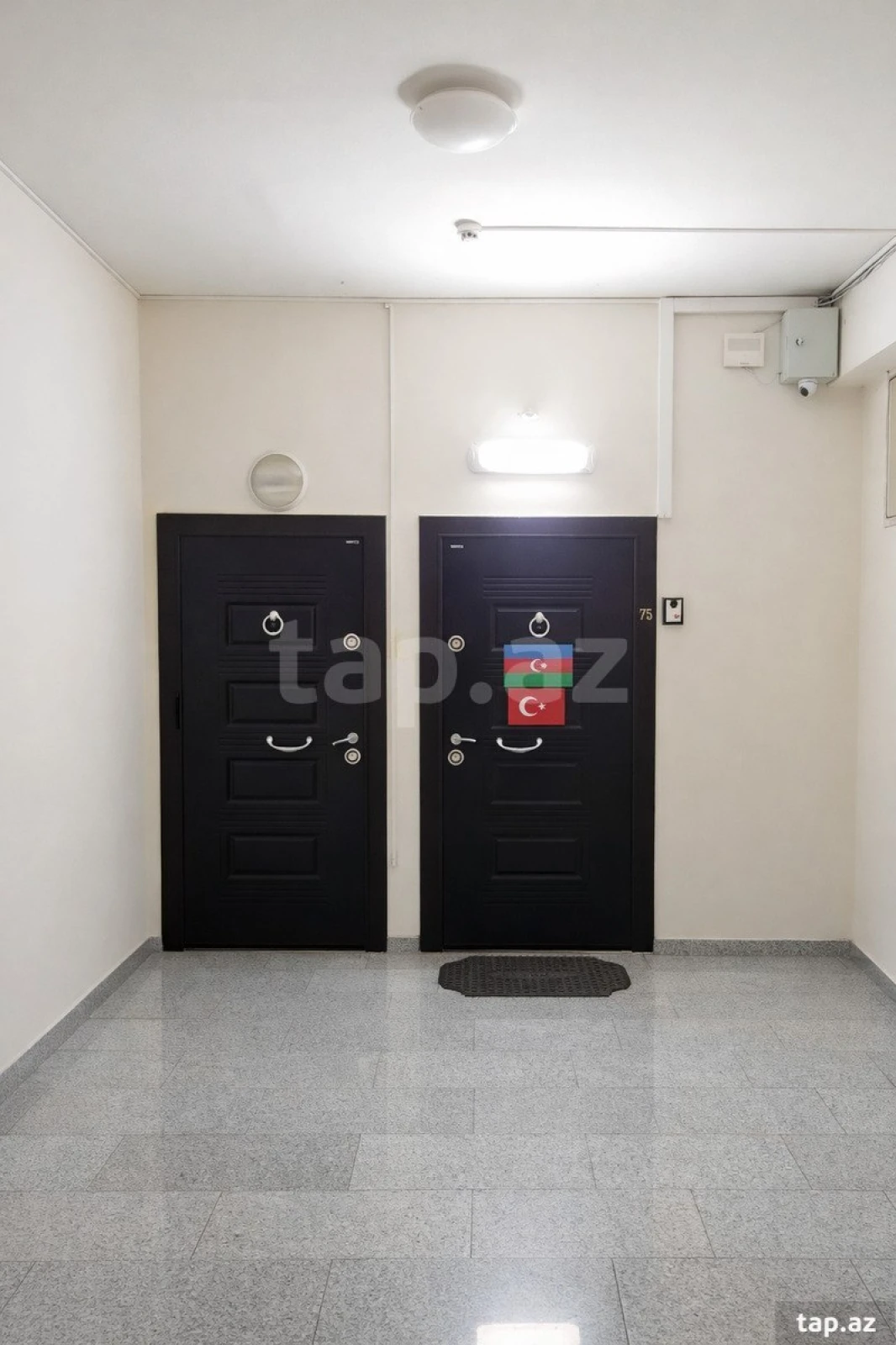 Satılır 3 otaqlı yeni tikili 102 m²