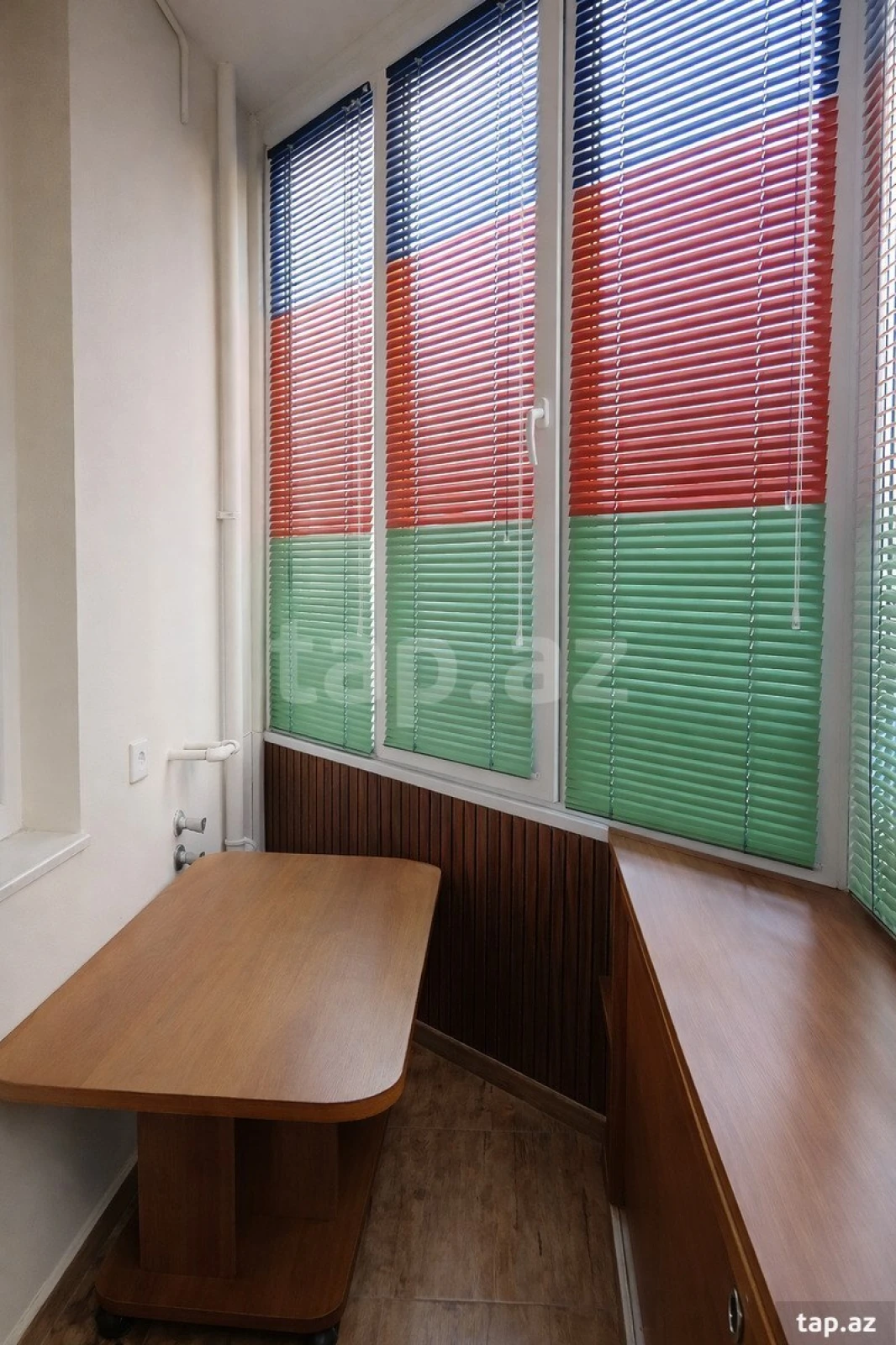 Satılır 3 otaqlı yeni tikili 102 m²