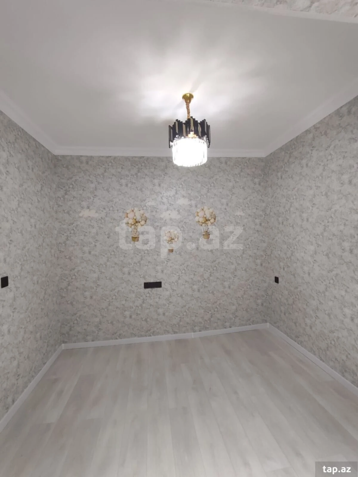 Satılır 3 otaqlı mənzil 52 m²