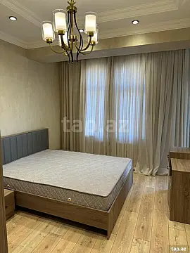 Kirayə verilir 2 otaqlı yeni tikili 50 m²