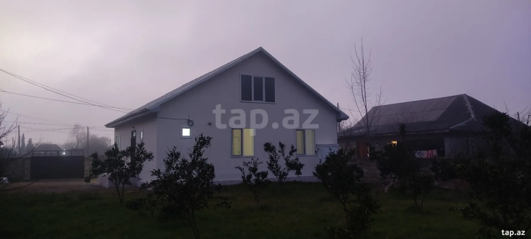 Satılır 5 otaqlı həyət evi