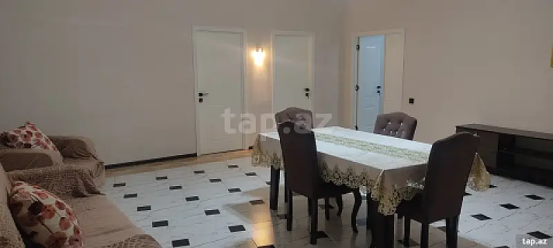 Satılır 5 otaqlı həyət evi