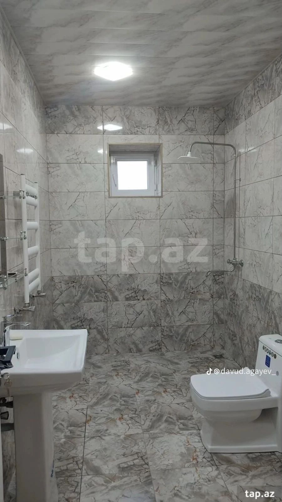 Satılır 5 otaqlı həyət evi