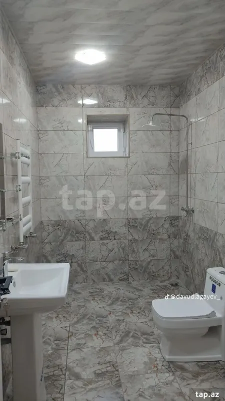 Satılır 5 otaqlı həyət evi