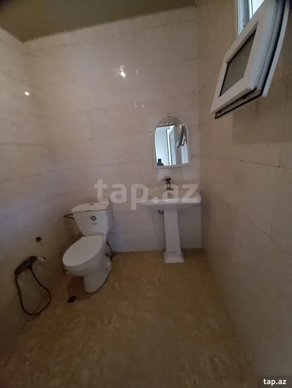 Kirayə verilir 2 otaqlı həyət evi