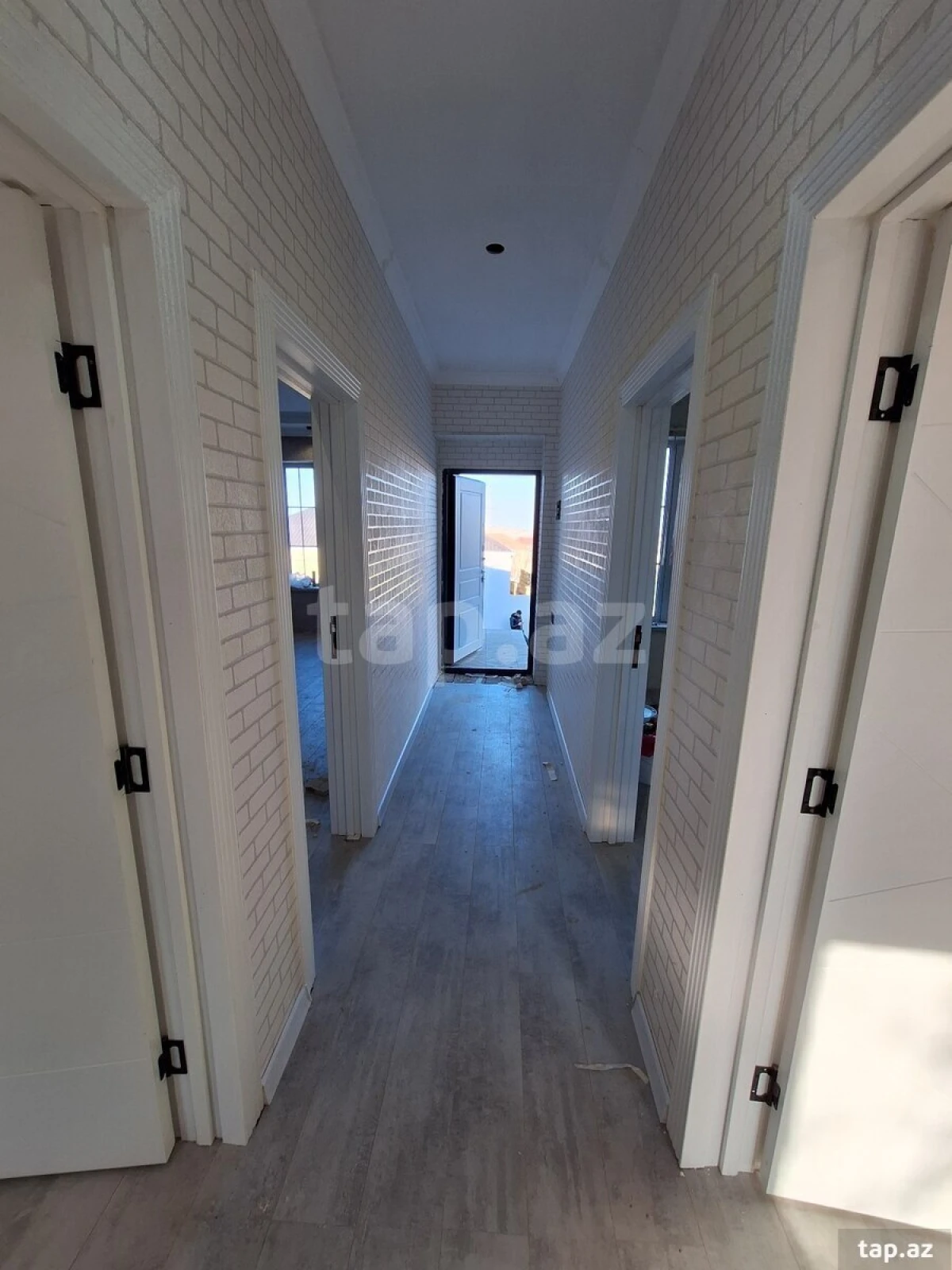 Satılır 3 otaqlı həyət evi