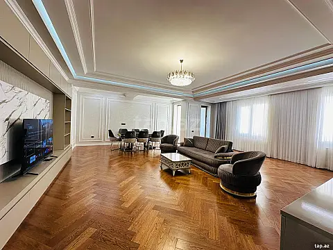 Kirayə verilir 3 otaqlı yeni tikili 170 m²