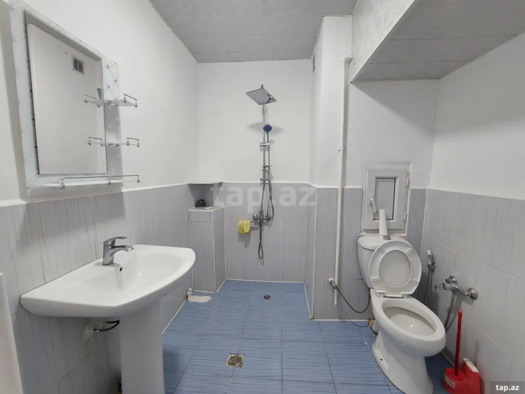 Kirayə verilir 4 otaqlı mənzil 100 m²