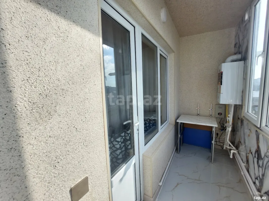 Kirayə verilir 4 otaqlı mənzil 100 m²