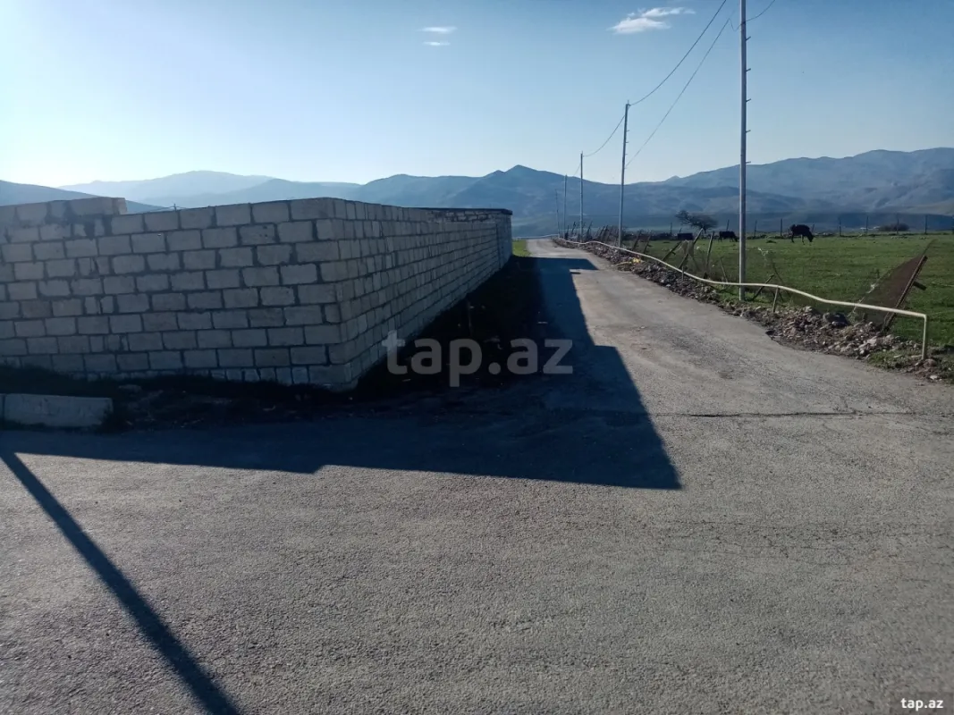 Satılır 2 otaqlı həyət evi