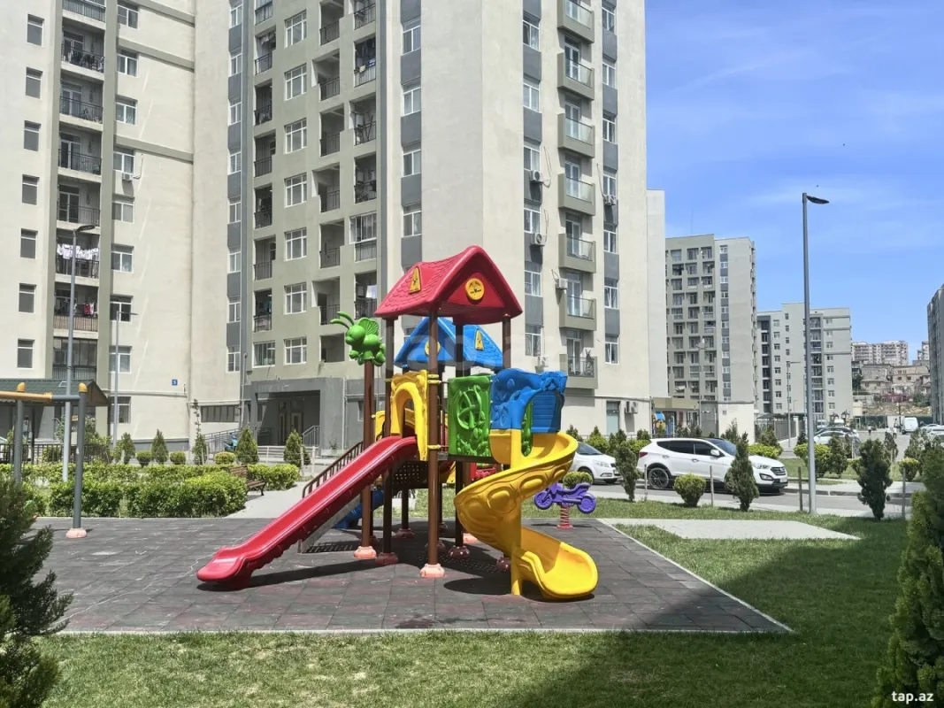 Satılır 3 otaqlı yeni tikili 85 m²