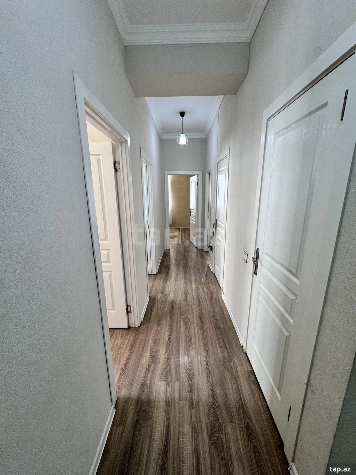 Satılır 3 otaqlı yeni tikili 85 m²