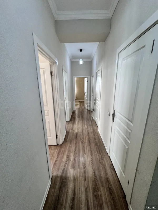 Satılır 3 otaqlı yeni tikili 85 m²