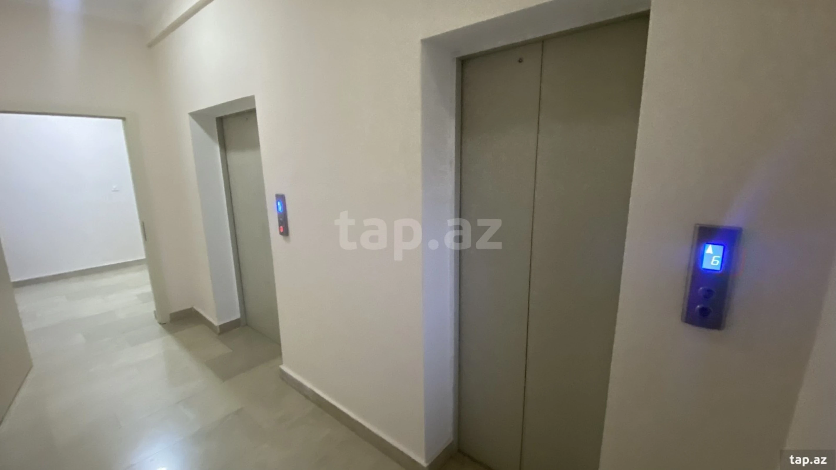 Satılır 3 otaqlı yeni tikili 85 m²
