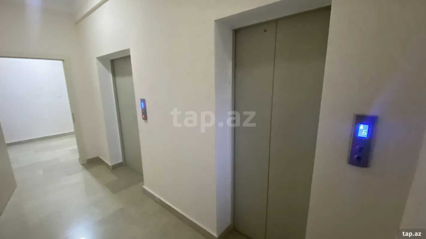 Satılır 3 otaqlı yeni tikili 85 m²
