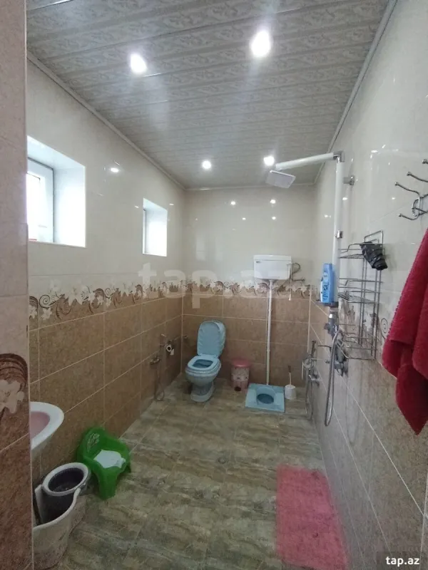 Satılır 4 otaqlı həyət evi